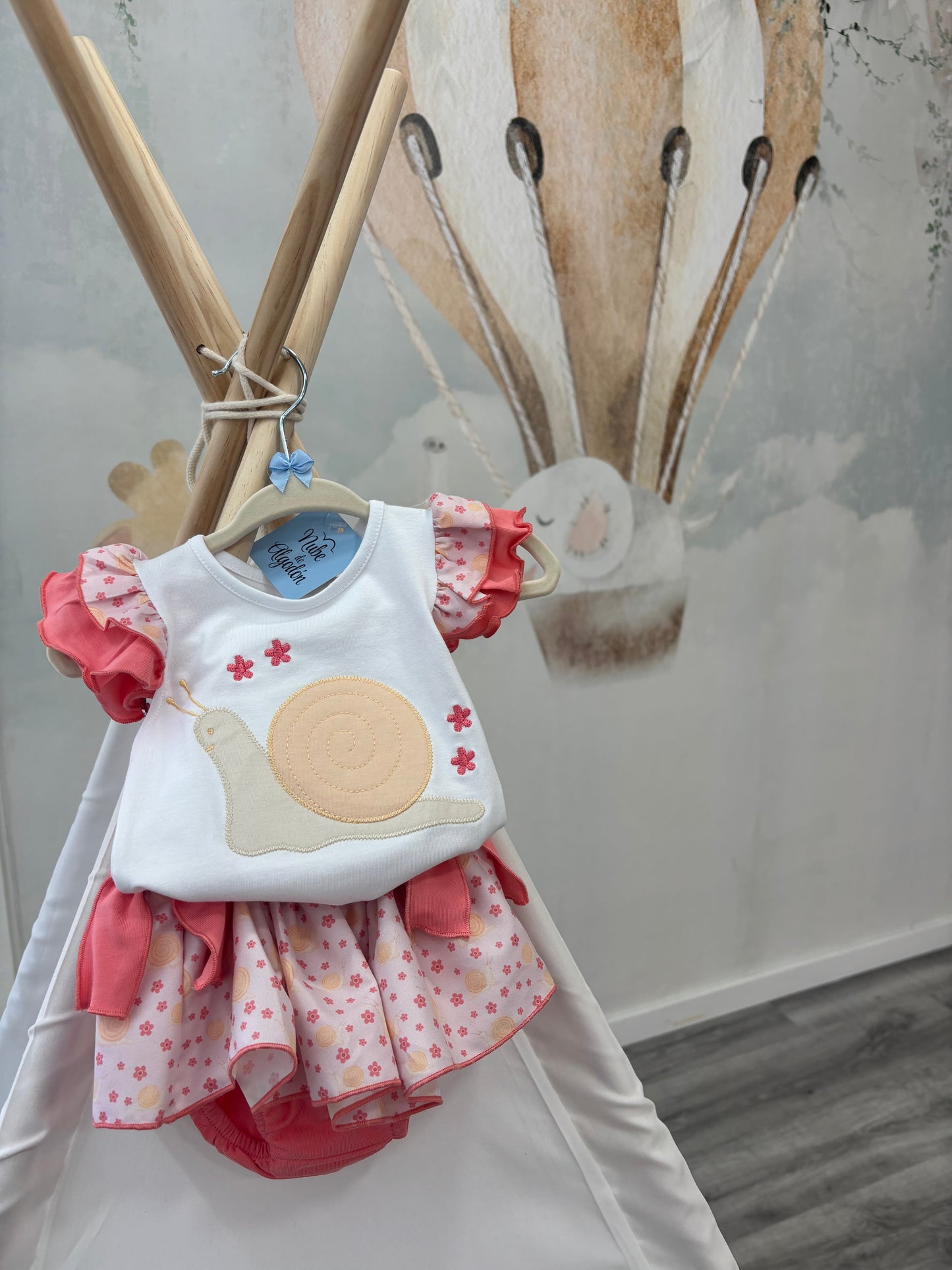 CONJUNTO CARACOL NIÑA