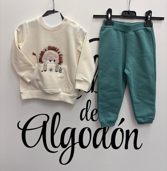 CHANDAL LEÓN NIÑO