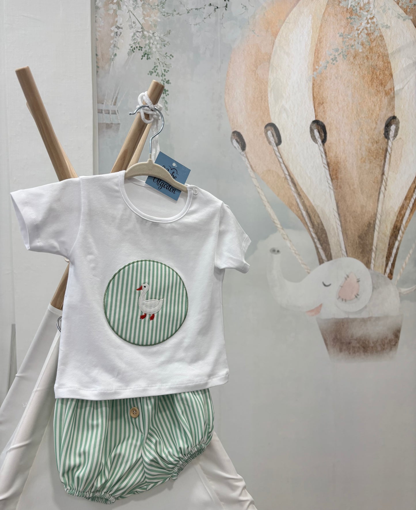 CONJUNTO PATO RAYAS NIÑO